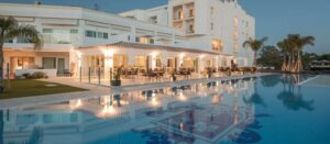 Don Filipa Hotel outside