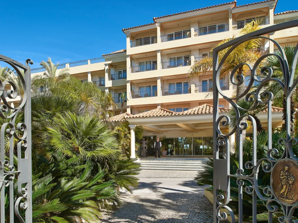 Ria Park Hotel Exterior