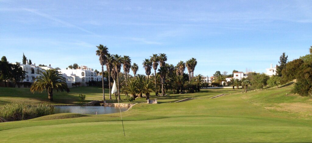 Vale de Milho Golf Course Green & Lake