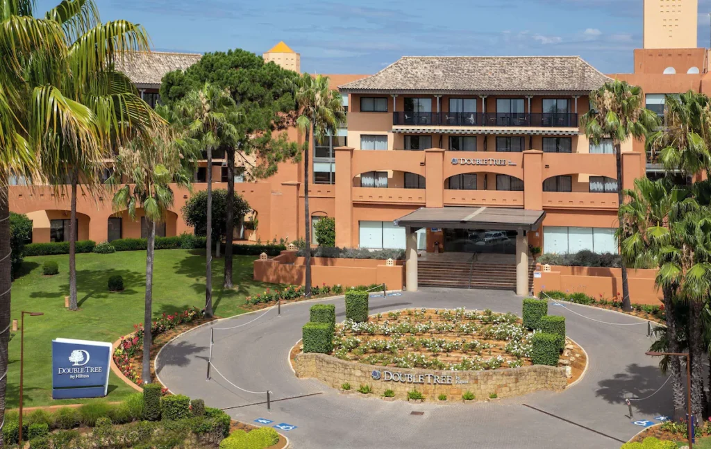 DoubleTree by Hilton Islantilla Beach Golf Resort - Exterior
